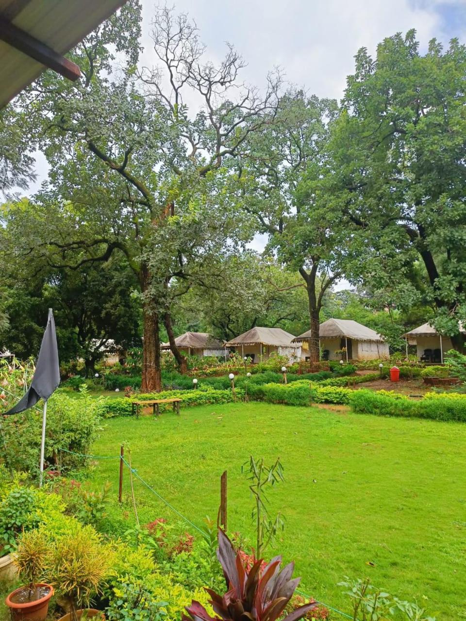 New Satpura Resort' Pachmarhī Esterno foto